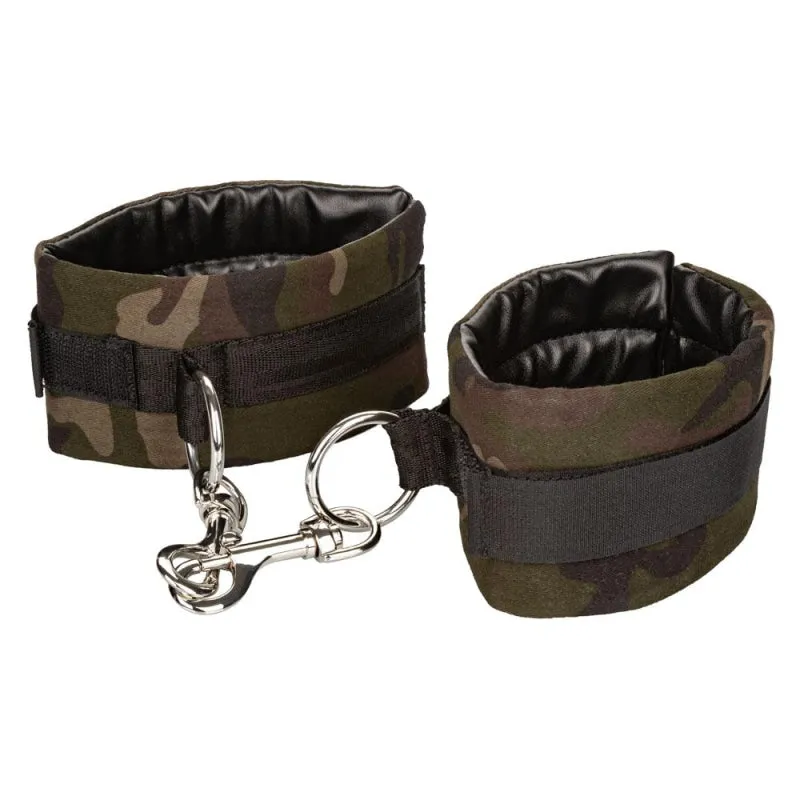 Colt Camo Universal Cuffs